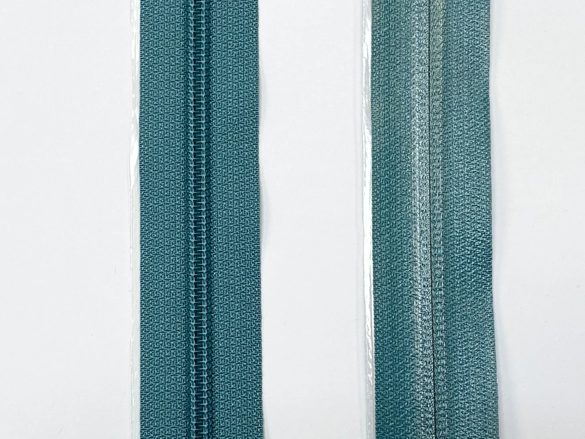 #5 Waterproof COIL Aquaguard zipper Zipper by the Yard Shiny Finish (colours)