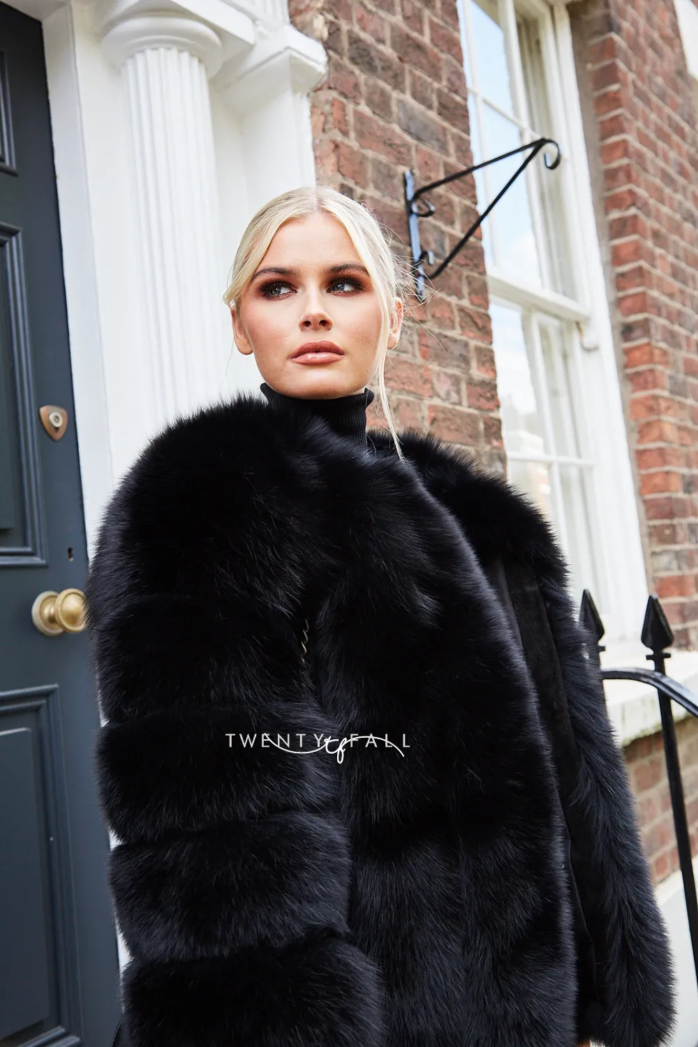 Black Cropped Fox Fur Coat