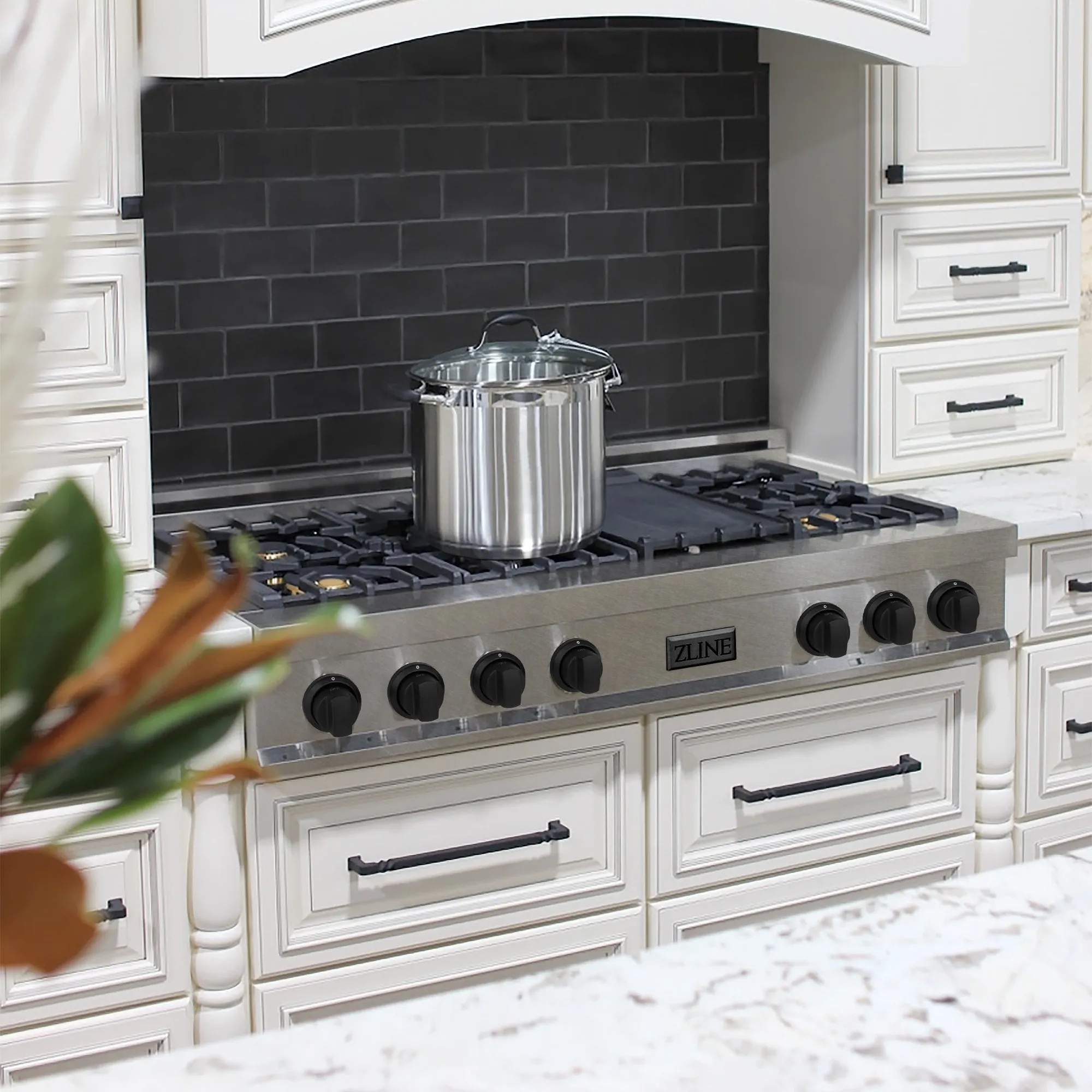 ZLINE Autograph Edition 48" Porcelain Rangetop with 7 Gas Burners in DuraSnow® Stainless Steel with Accents (RTSZ-48)